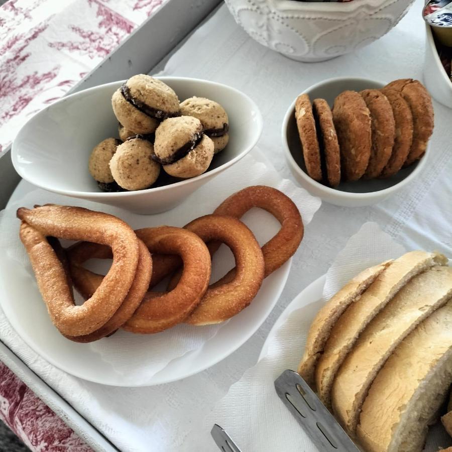 Stella D'Italia Bed & Breakfast Sparone Bagian luar foto